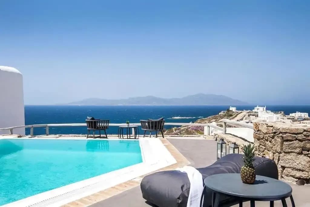 Villa Gin 1