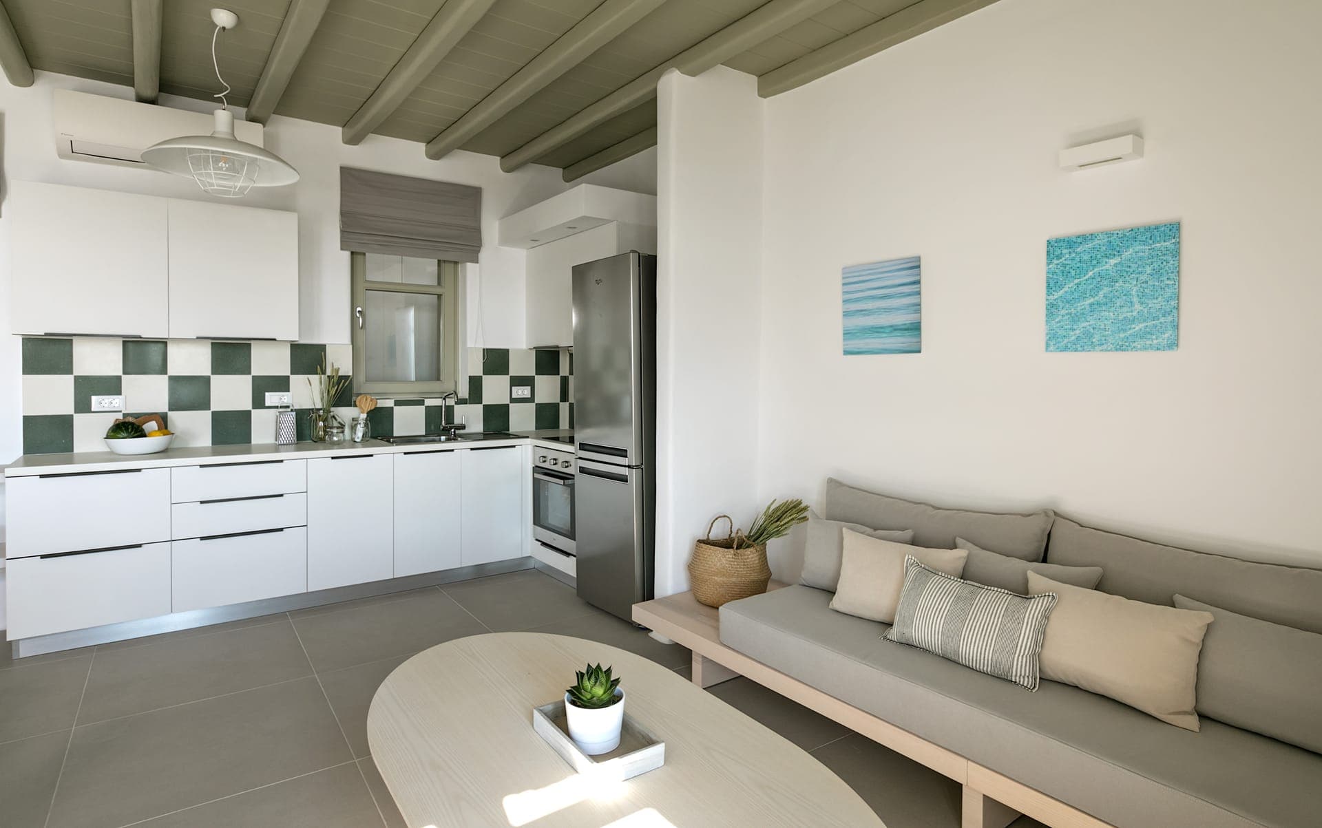 Thalassa 2
